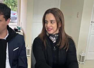 Claudia Zakhem: “La UCR hoy está planteando una neutralidad” De cara al próximo balotaje, que se realizará el 19 de noviembre, la concejal de la UCR, Claudia Zakhem, se refirió a la postura del partido