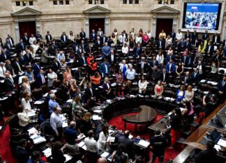 Diputados volvió a enviar a comisiones el proyecto de Ley Bases y levantó la sesión