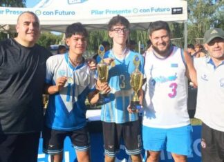 El beach vóley cerró su temporada con un gran sábado sobre la arena El beach vóley cerró su temporada con un gran sábado sobre la arena