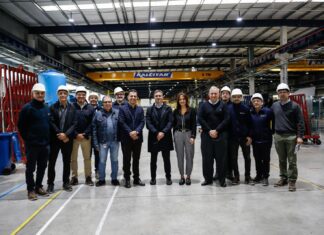 IndustrilizAR sigue sumando industrias: Achával recorrió las instalaciones de Kalciyan