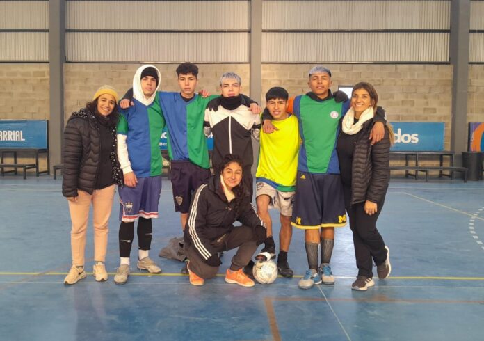 El Futsal coronó a sus campeones locales en el Tribarrial