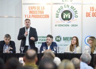 Achával participó de la Expo de la Industria y la Producción en Merlo Achával participó de la Expo de la Industria y la Producción en Merlo