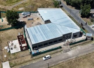 Achával recorrió el avance de obra de nuevas escuelas en Pilar Achával recorrió el avance de obra de nuevas escuelas en Pilar