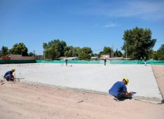 Achával recorrió el avance de obra de la Secundaria N° 37 de Lagomarsino Achával recorrió el avance de obra de la Secundaria N° 37 de Lagomarsino