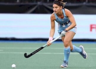 Una Leona llega a Pilar para encabezar una clínica de hockey Una Leona llega a Pilar para encabezar una clínica de hockey