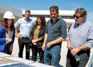 Achával recorrió el avance de la obra del Polo Educativo de Villa Luján
