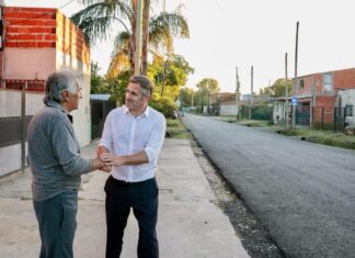 Achával recorrió las nuevas obras de asfaltos en Villa Rosa Achával recorrió las nuevas obras de asfaltos en Villa Rosa