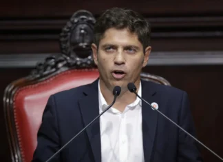 Apertura de sesiones ordinarias: Kicillof anuncia medidas de seguridad en medio de un fuerte cruce con Milei Kicillof anuncia medidas de seguridad en medio de un fuerte cruce con Milei