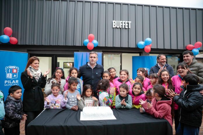 Achával inauguró la ampliación del Club Luchetti