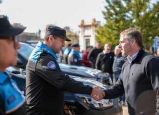 Achával presentó nuevos patrulleros de la Guardia Urbana para seguir reforzando la seguridad Achával presentó nuevos patrulleros de la Guardia Urbana para seguir reforzando la seguridad