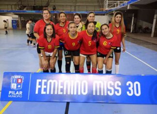 Racing volvió a golear y lidera la Liga Municipal de Futsal Miss 30 Racing volvió a golear y lidera la Liga Municipal de Futsal Miss 30