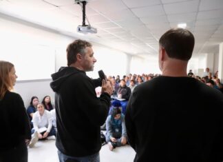 Achával acompañó a estudiantes de la Universidad Nacional de Pilar que visitaron el HCP Achával acompañó a estudiantes de la Universidad Nacional de Pilar que visitaron el HCP