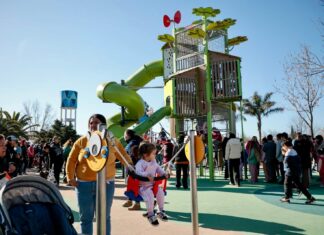 Achával y Peralta inauguraron la nueva Plaza de Los Cachorros Achával y Peralta inauguraron la nueva Plaza de Los Cachorros