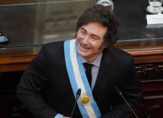 Milei vetó el aumento de jubilaciones y la emergencia en discapacidad Milei vetó el aumento de jubilaciones y la emergencia en discapacidad