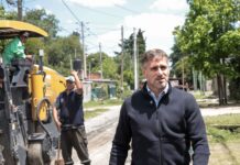 Achával recorrió la obra de repavimentación de William Morris Achával recorrió la obra de repavimentación de William Morris