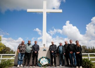 Achával y Taiana visitaron el Cenotafio de Pilar Achával y Taiana visitaron el Cenotafio de Pilar