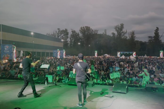 En el segundo día de Patronales, Achával acompaña a la comunidad