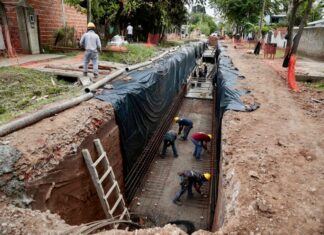 Achával recorrió el avance de la obra hidráulica de El Rocío