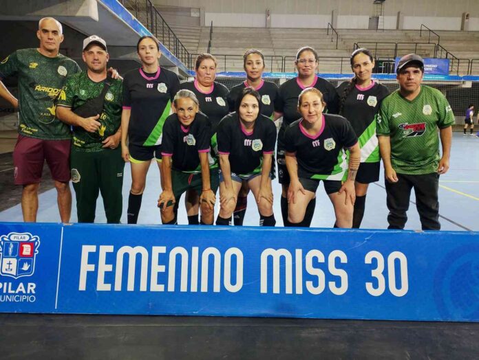 liga futsal miss 30 3 (1) Poli Agustoni estrenó su condición de líder con una goleada
