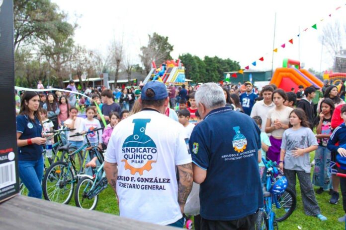 540174713_1227587646077625_4743915818566817692_n Gran festejo por el Día del Químico: shows, sorteos y música en una jornada para disfrutar en familia