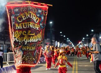 Achával acompañó a los vecinos de Pilar en el inicio de los precarnavales 2026 Achával acompañó a los vecinos de Pilar en el inicio de los precarnavales 2026