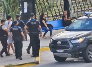 Pilar: detuvieron a dos sospechosos con casi un kilo de cocaína cerca de la estación del tren Pilar: detuvieron a dos sospechosos con casi un kilo de cocaína cerca de la estación del tren