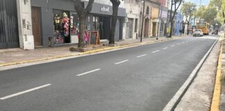 Calle Ituzaingó: el Municipio incorpora nuevas paradas de colectivo y espacios de carga y descarga Calle Ituzaingó: el Municipio incorpora nuevas paradas de colectivo y espacios de carga y descarga