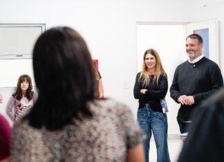 El Municipio continúa apoyando los espacios de encuentro en los clubes municipales El Municipio continúa apoyando los espacios de encuentro en los clubes municipales