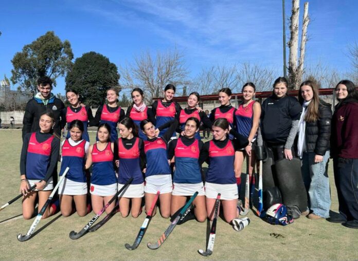1 Juegos Bonaerenses: la Deportiva Francesa y Zelaya celebraron en la Etapa Local de Hockey