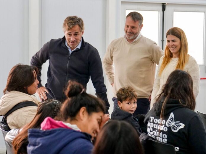 El municipio sigue reforzando la salud y la educación con "Ver Bien, Aprender Mejor"