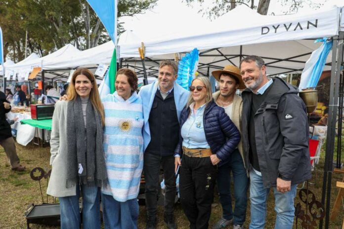 El Municipio acompañó a los vecinos de Manzanares en sus patronales