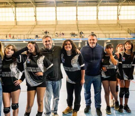 La Liga Municipal de Vóley completó una intensa tercera fecha en el Rusticucci La Liga Municipal de Vóley completó una intensa tercera fecha en el Rusticucci