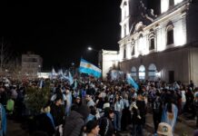 Pilar alentó a la Selección desde el Paseo del Centro Pilar alentó a la Selección desde el Paseo del Centro
