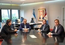 Llaryora, Asinelli y Achával dialogaron sobre educación y desarrollo junto a referentes de América Latina Llaryora, Asinelli y Achával dialogaron sobre educación y desarrollo junto a referentes de América Latina