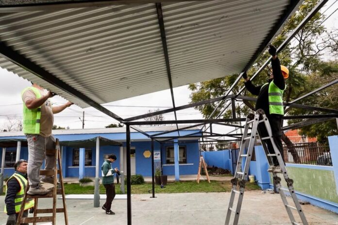 Vacaciones de invierno Vacaciones de invierno: el Municipio de Pilar aprovecha para realizar obras en las escuelas