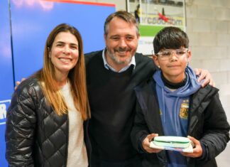 El Municipio llevó el programa “Ver Bien, Aprender Mejor” al Club Municipal Astolfi-Manzone El Municipio llevó el programa “Ver Bien, Aprender Mejor” al Club Municipal Astolfi-Manzone