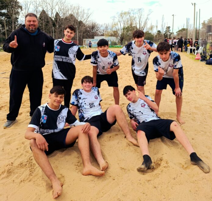 El Beach Handball de Pilar va por la hazaña y quedó a un paso de Mar del Plata