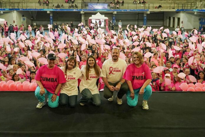 La Master Pink 2026 reunió a cientos de vecinos y tiñó de rosa el Microestadio Rusticucci